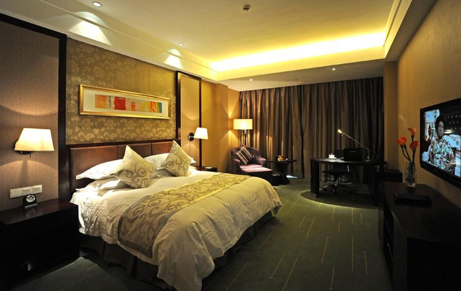 Landison Hotel Nantong Juegangzhen Номер фото